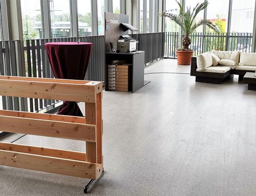 pluspal Ausstellung: Pflanzmodule und Holztheken bei der Lambert GmbH in Göppingen