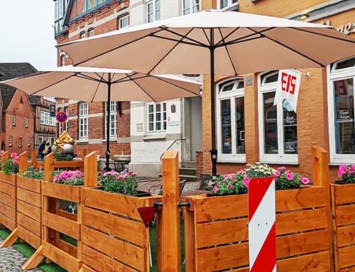 Sichtschutz Eiscafé Venezia!