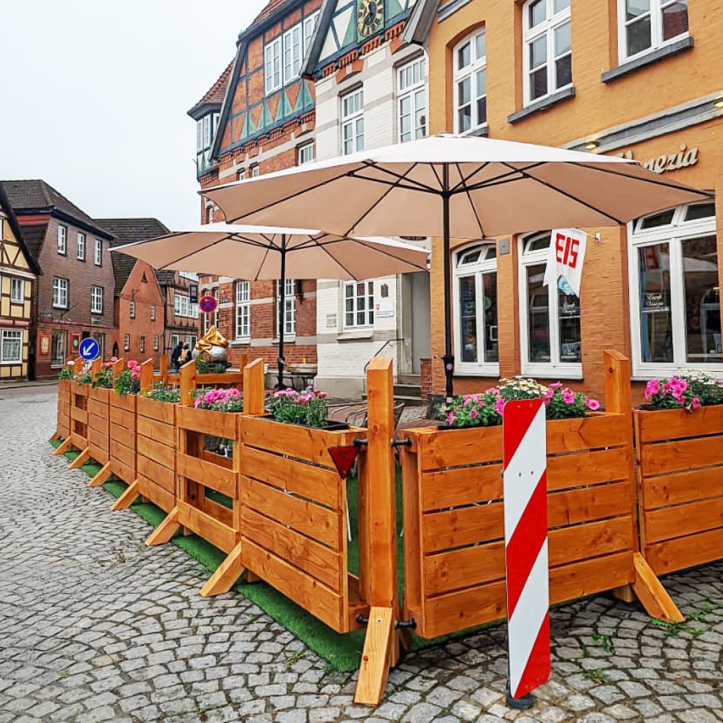Sichtschutz Eiscafé Terrasse Gastronomie Raumtrenner Restaurant